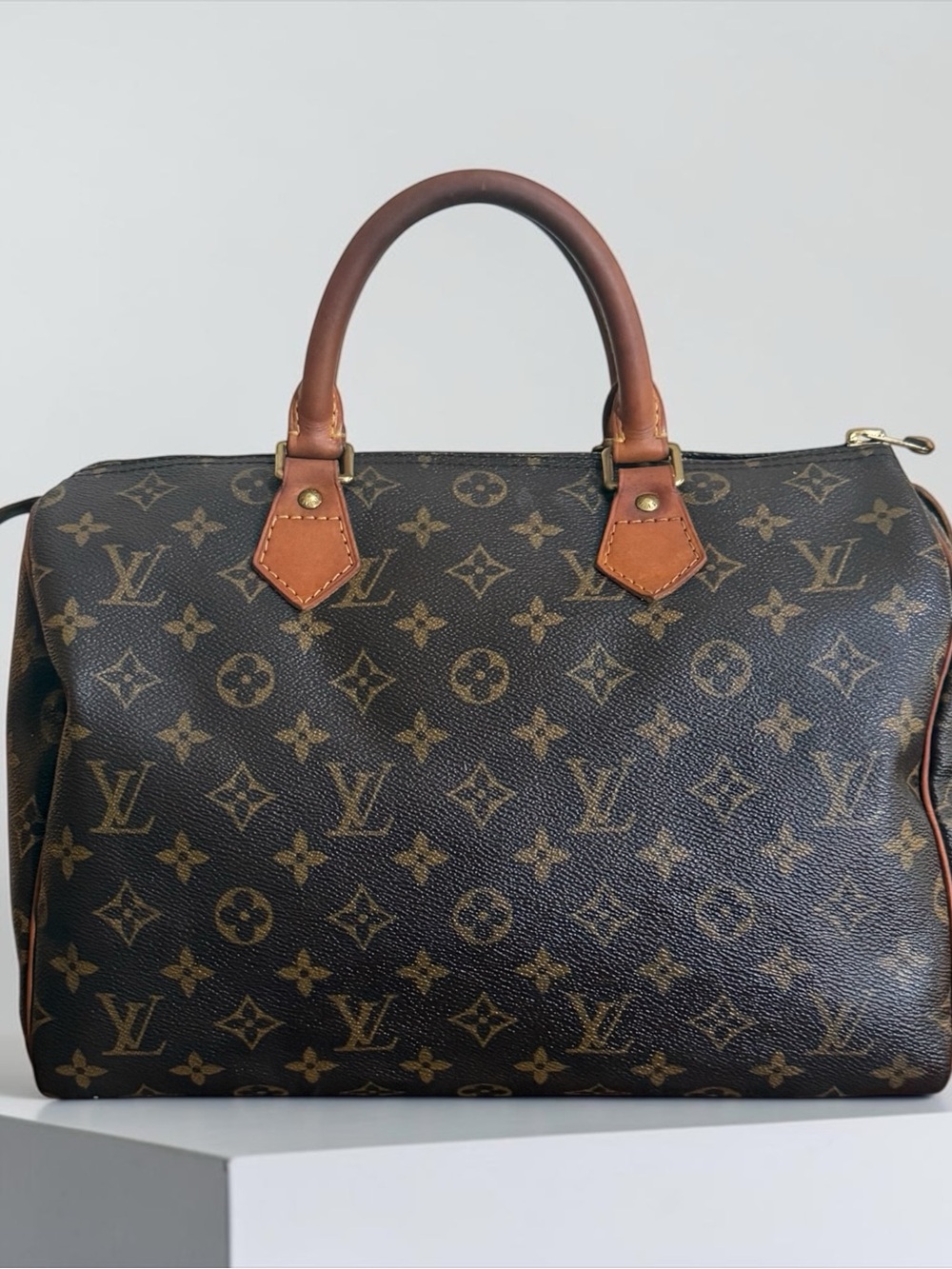 Authenticated Louis Vuitton Speedy 30 Vintage Monogram Bag! EUC! COA!